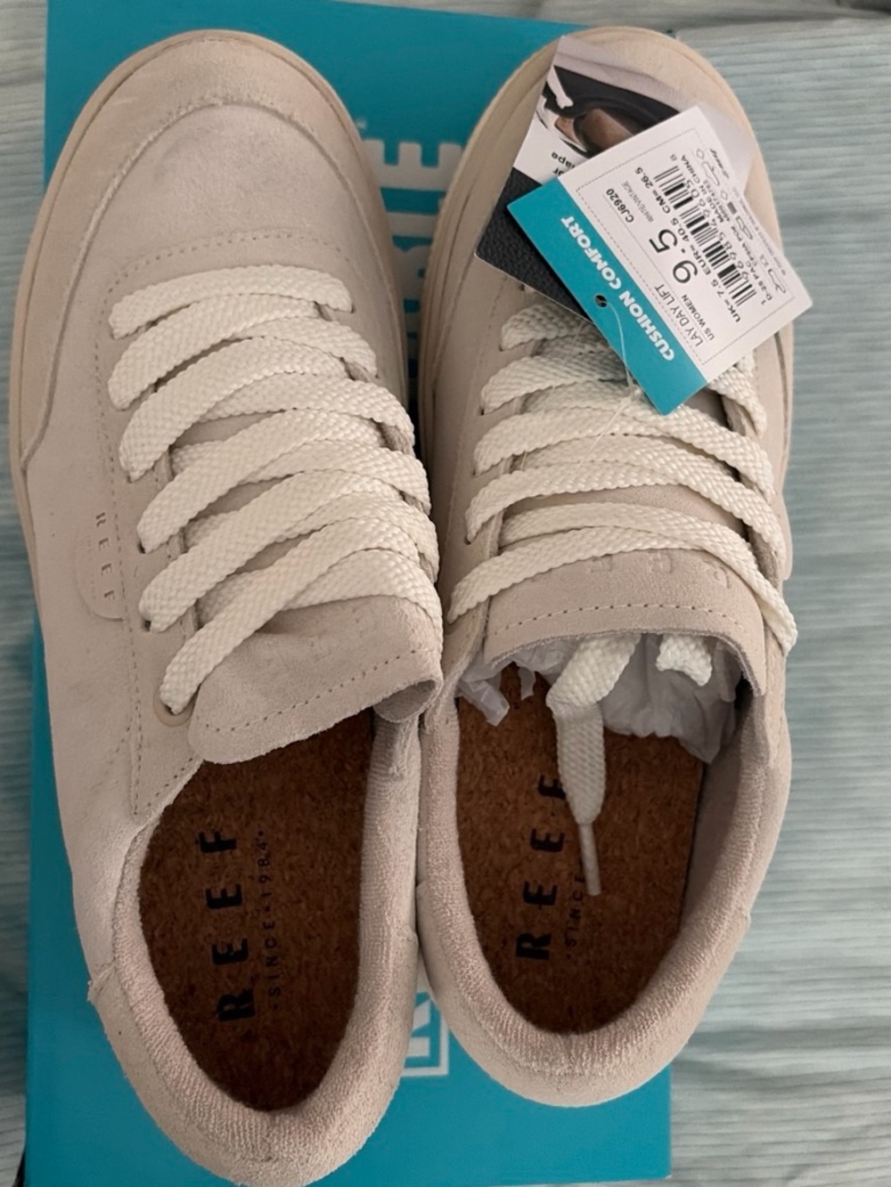 REEF Women’s Light Beige Casual Skate Sneakers - Comfortable Lace-Up
